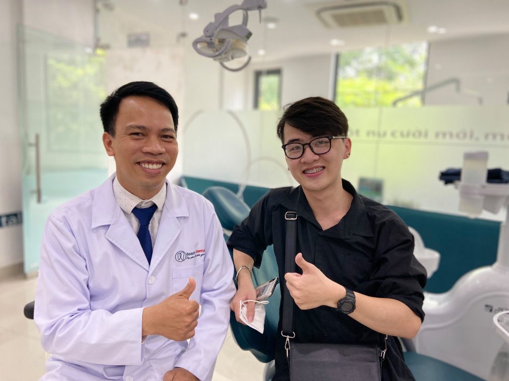 Niềng răng mắc cài là phương pháp được nhiều khách hàng lựa chọn 